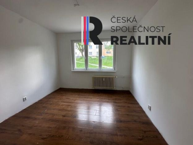 Prodej bytu 4+1, Rotava, Sídliště, 73 m2