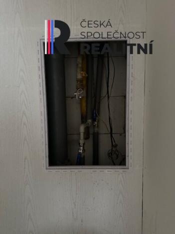 Prodej bytu 4+1, Rotava, Sídliště, 73 m2