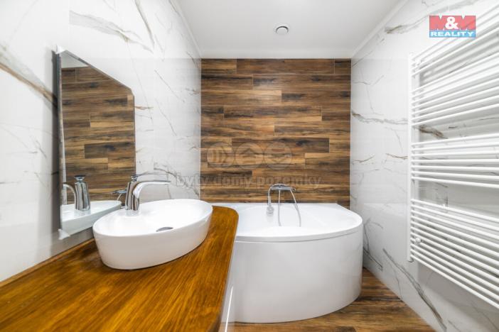 Prodej rodinného domu, Bělov, 292 m2