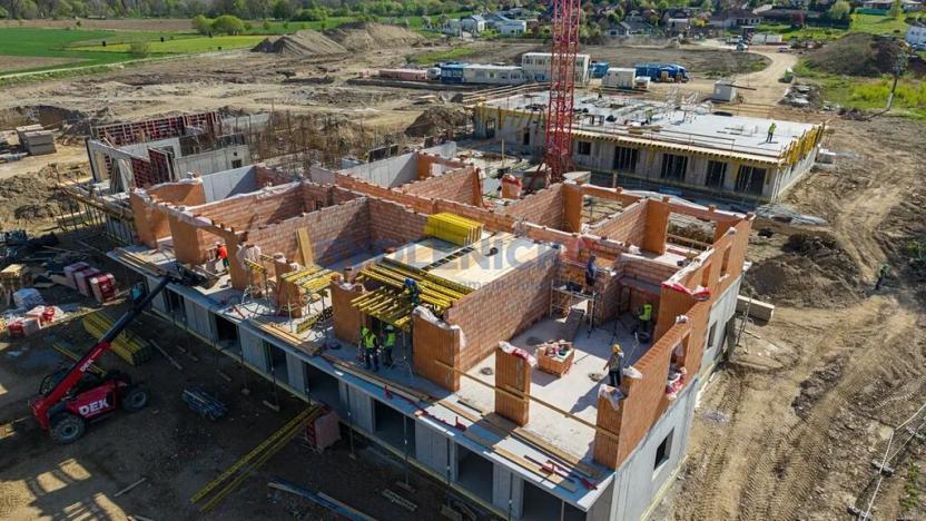 Pronájem obchodního prostoru, Hluboká nad Vltavou, 28 m2