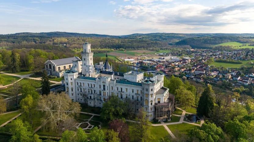 Pronájem obchodního prostoru, Hluboká nad Vltavou, 28 m2