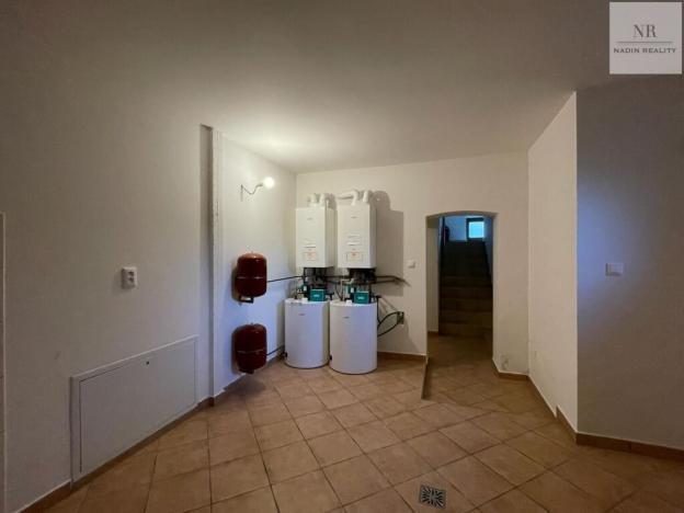 Prodej vily, Karlovy Vary, Myslbekova, 318 m2