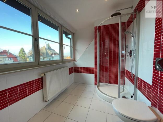 Prodej vily, Karlovy Vary, Myslbekova, 318 m2