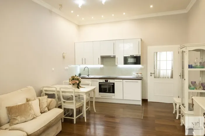 Prodej bytu 3+kk, Karlovy Vary, nábřeží Jana Palacha, 65 m2