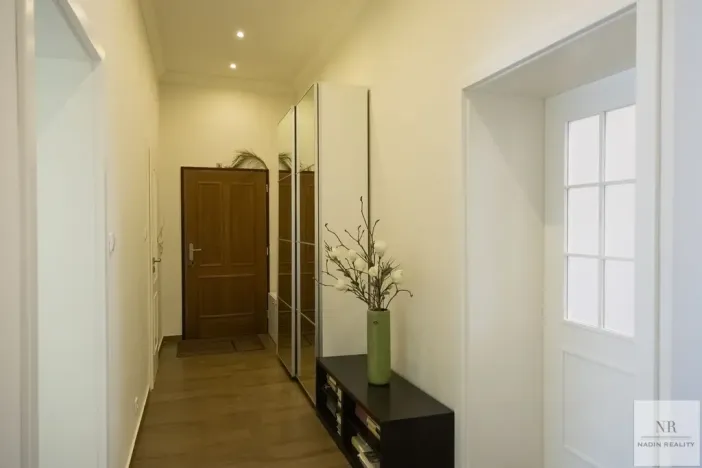 Prodej bytu 3+kk, Karlovy Vary, nábřeží Jana Palacha, 65 m2