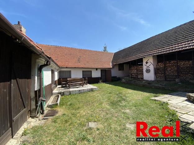 Prodej rodinného domu, Kulířov, 400 m2