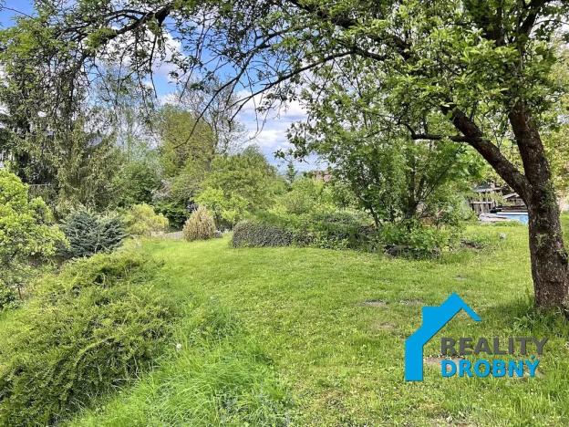 Prodej pozemku pro bydlení, Huntířov, 1033 m2