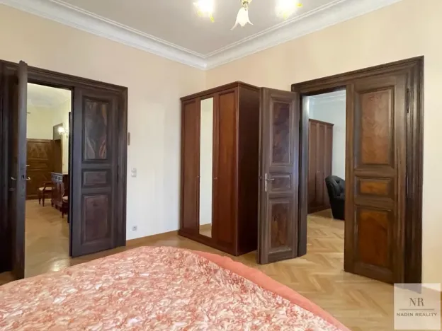Prodej bytu 3+1, Praha - Smíchov, Petřínská, 102 m2