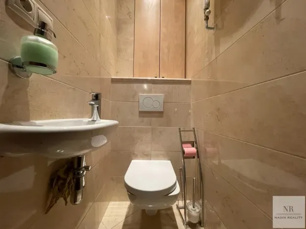 Prodej bytu 3+1, Praha - Smíchov, Petřínská, 102 m2