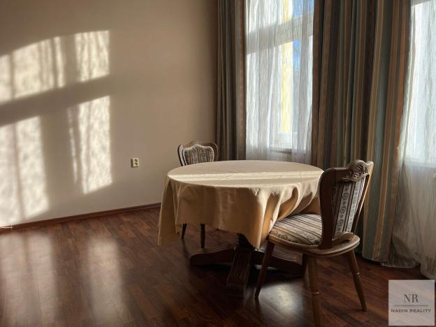 Prodej bytu 4+1, Karlovy Vary, Bulharská, 125 m2