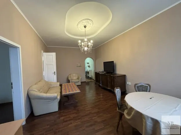 Prodej bytu 4+1, Karlovy Vary, Bulharská, 125 m2