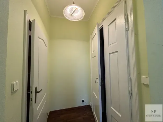 Prodej bytu 4+1, Karlovy Vary, Bulharská, 125 m2