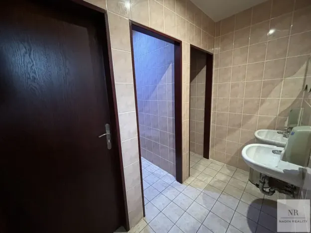 Prodej ubytování, Karlovy Vary, Západní, 2600 m2