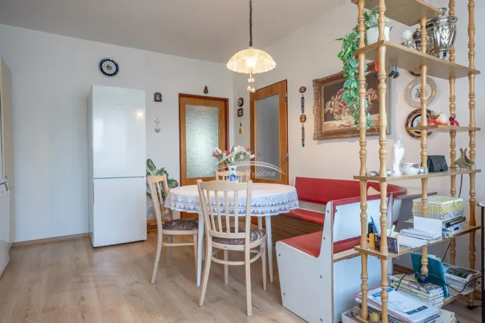 Prodej rodinného domu, Kostelec, 330 m2