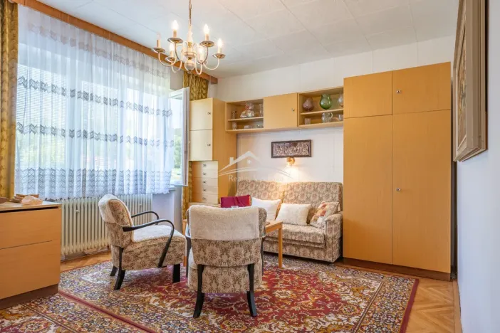 Prodej rodinného domu, Kostelec, 330 m2