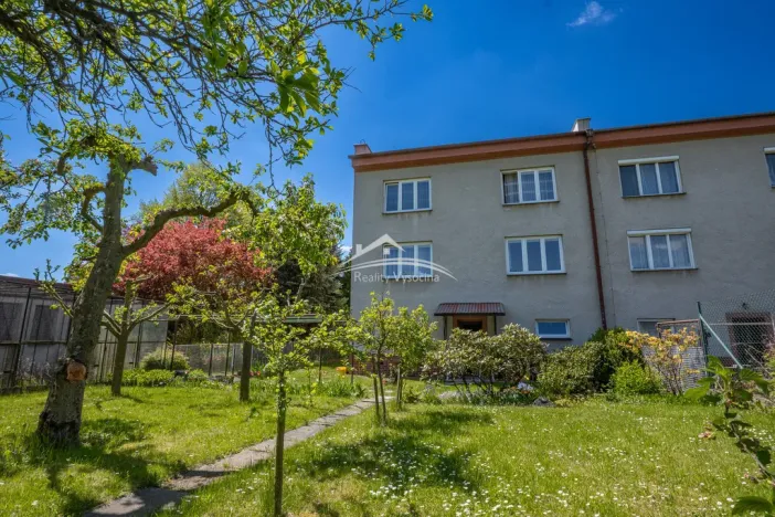 Prodej rodinného domu, Kostelec, 330 m2