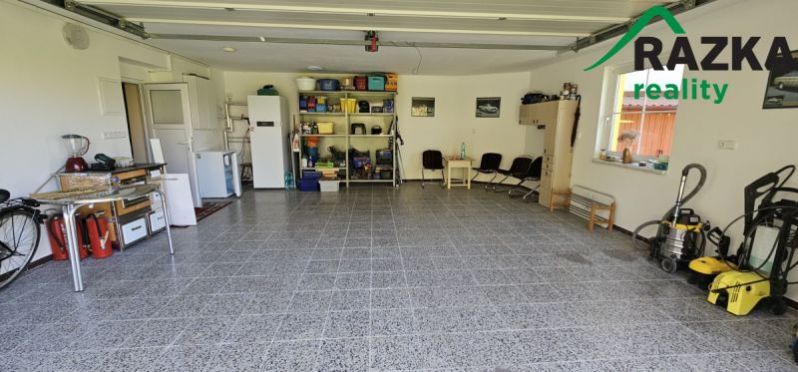 Prodej rodinného domu, Benešovice, 192 m2