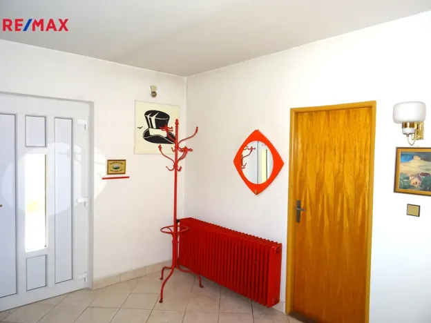 Prodej rodinného domu, Petrohrad, 151 m2