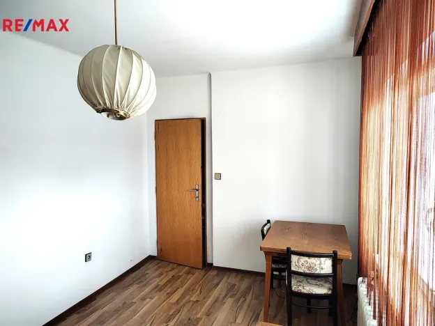 Prodej rodinného domu, Petrohrad, 151 m2