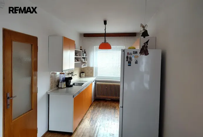 Prodej rodinného domu, Petrohrad, 151 m2