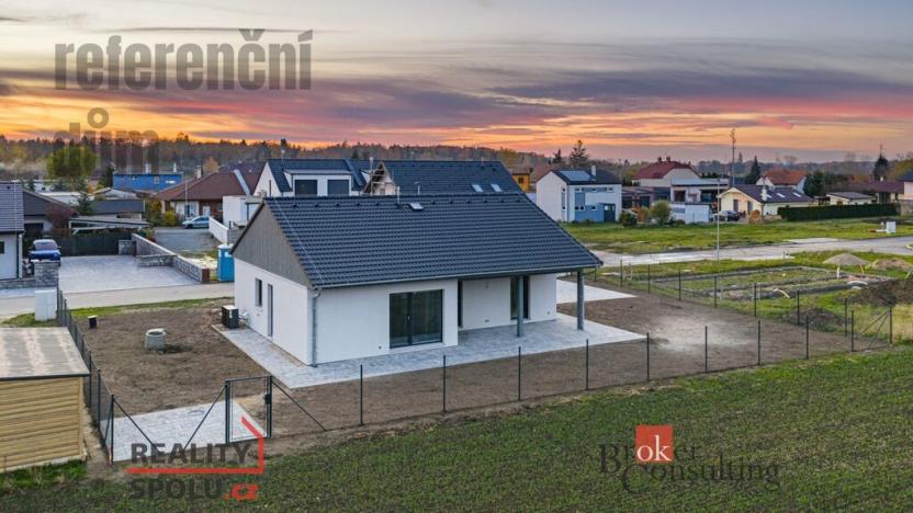 Prodej rodinného domu, Sezemice - Počaply, 90 m2