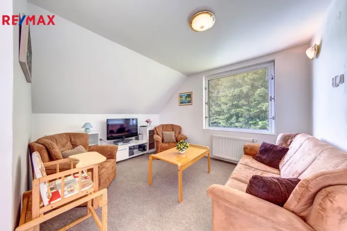 Prodej apartmánu, Svoboda nad Úpou, Sluneční stráň, 393 m2