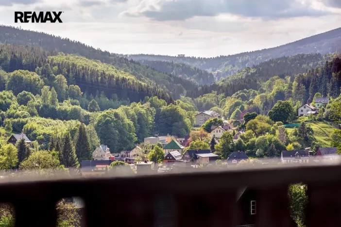 Prodej apartmánu, Svoboda nad Úpou, Sluneční stráň, 393 m2