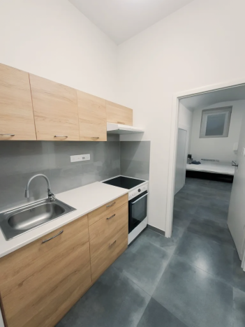 Pronájem apartmánu, Praha - Smíchov, U Nikolajky, 30 m2