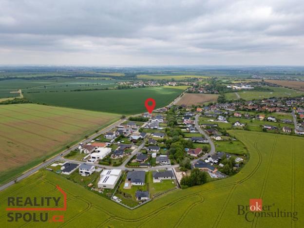 Prodej pozemku pro bydlení, Křenice, 1393 m2