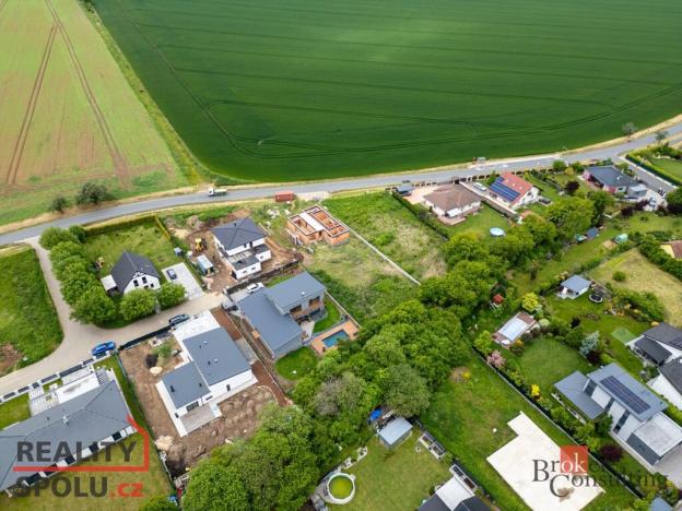 Prodej pozemku pro bydlení, Křenice, 1393 m2