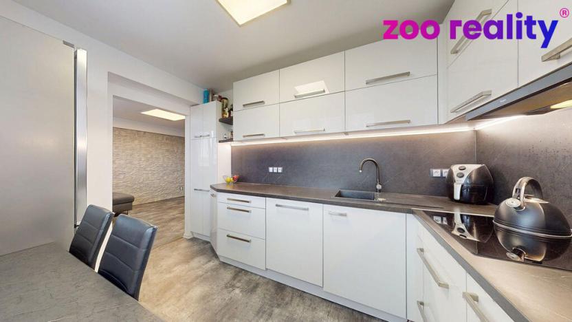 Prodej bytu 2+1, Strakonice, Bezděkovská, 55 m2