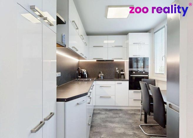 Prodej bytu 2+1, Strakonice, Bezděkovská, 55 m2