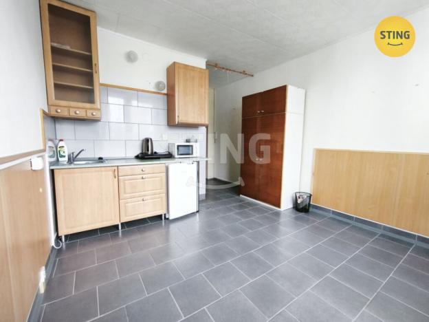 Pronájem bytu 1+kk, Jihlava, Okružní, 18 m2