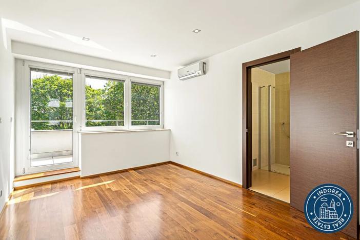 Prodej vily, Praha - Troja, Trojská, 348 m2