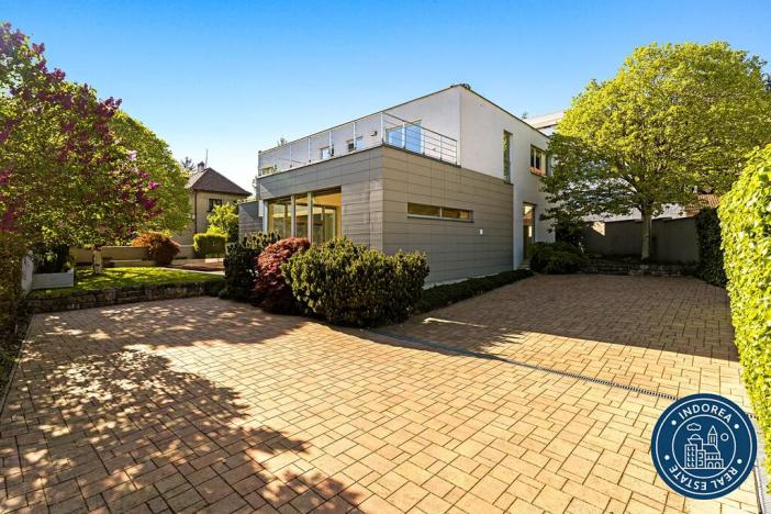 Prodej vily, Praha - Troja, Trojská, 348 m2