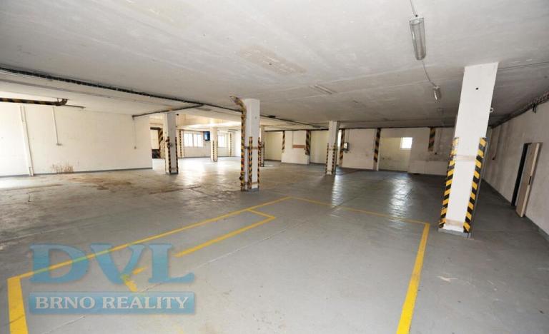Pronájem výrobních prostor, Brno, Hájecká, 623 m2