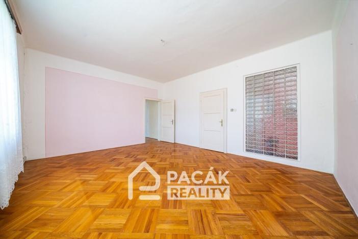 Prodej rodinného domu, Tršice, 1000 m2