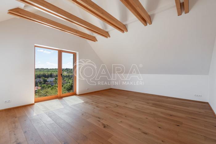 Prodej rodinného domu, Statenice, Nad Vinicí, 270 m2