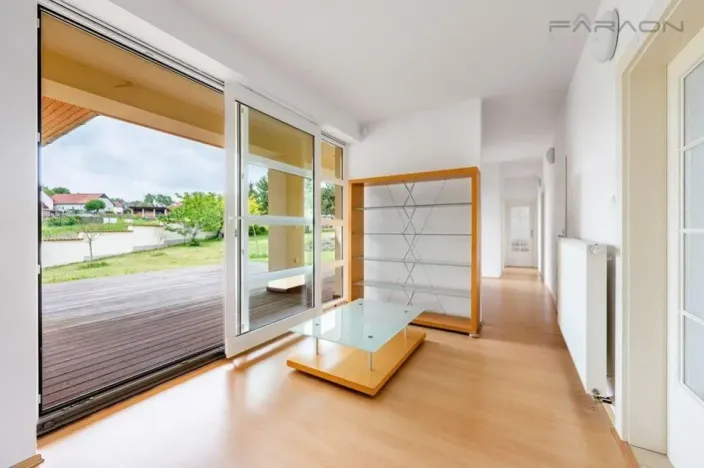 Pronájem rodinného domu, Čakov, 270 m2