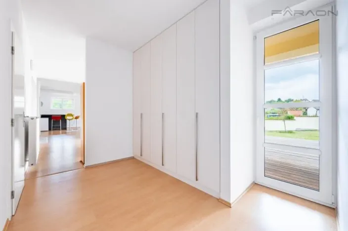 Pronájem rodinného domu, Čakov, 270 m2