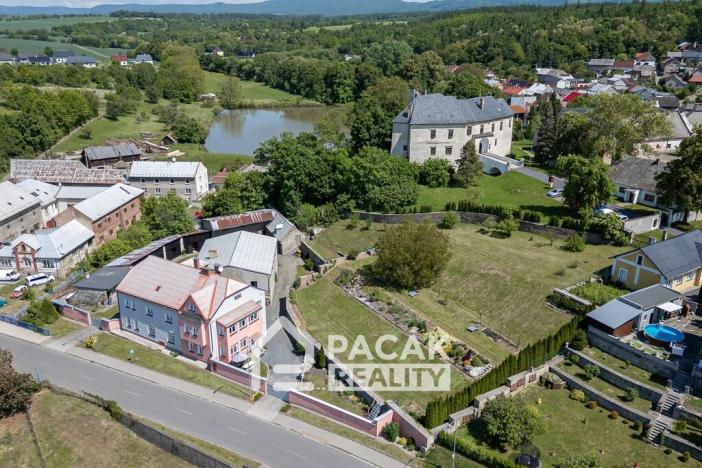 Prodej výrobních prostor, Tršice, 1000 m2