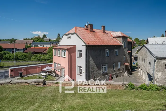 Prodej výrobních prostor, Tršice, 1000 m2