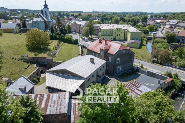 Prodej výrobních prostor, Tršice, 1000 m2