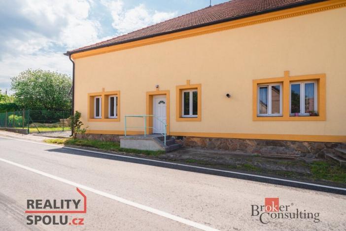 Prodej bytu 2+kk, Hořany, 42 m2