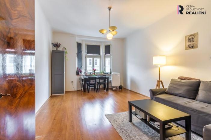 Prodej bytu 2+1, Praha - Bubeneč, Jaselská, 60 m2