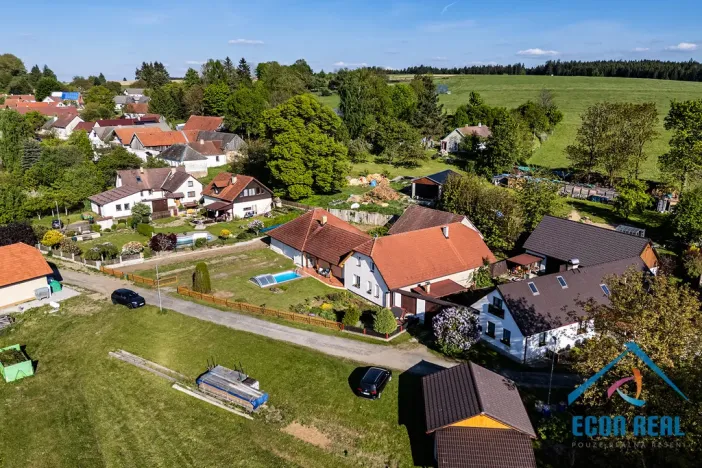 Prodej rodinného domu, Černovice - Svatava, 140 m2