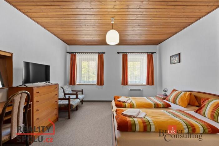 Prodej ubytování, Malá Úpa - Dolní Malá Úpa, 526 m2