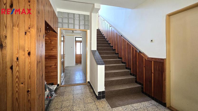 Prodej rodinného domu, Třebíč - Stařečka, Na Potoce, 240 m2