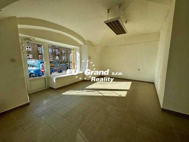 Pronájem kanceláře, Rumburk - Rumburk 1, Jiříkovská, 55 m2