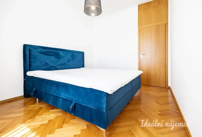 Pronájem bytu 2+kk, Praha - Michle, U plynárny, 58 m2